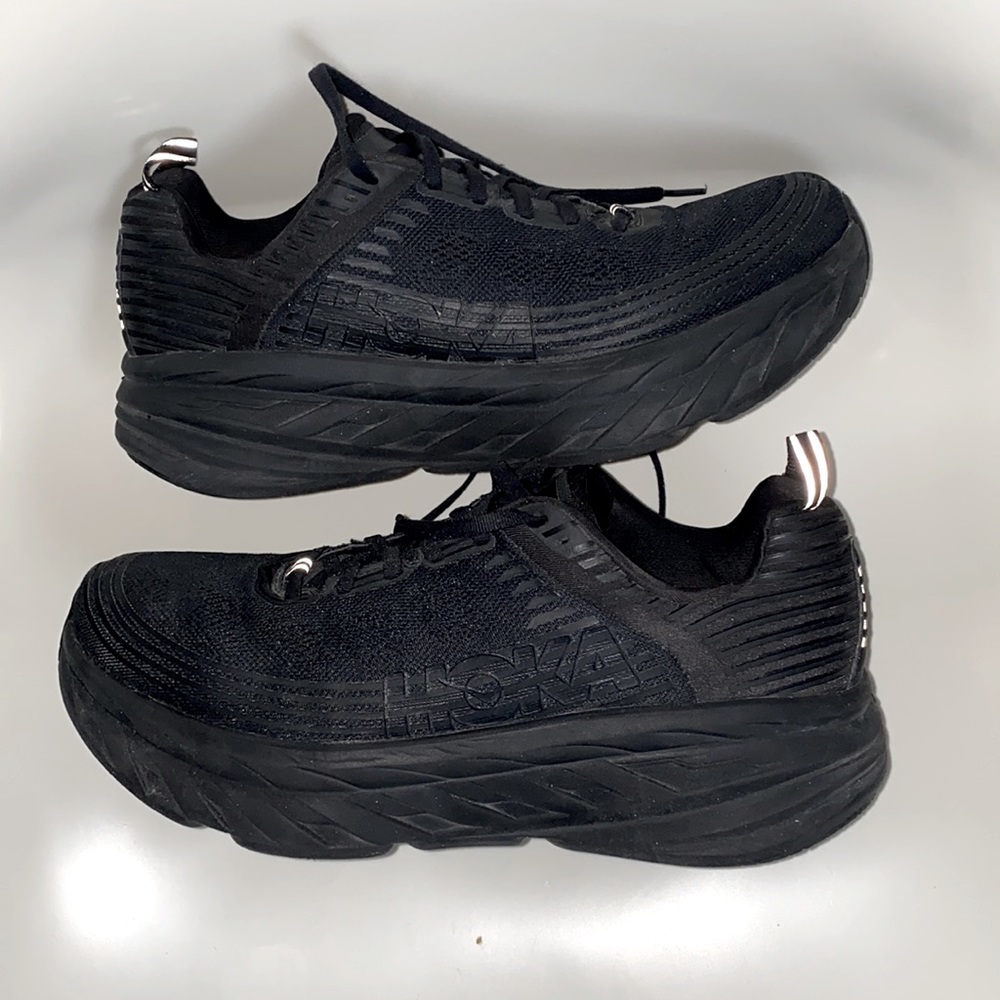Hoka One One Bondi 6